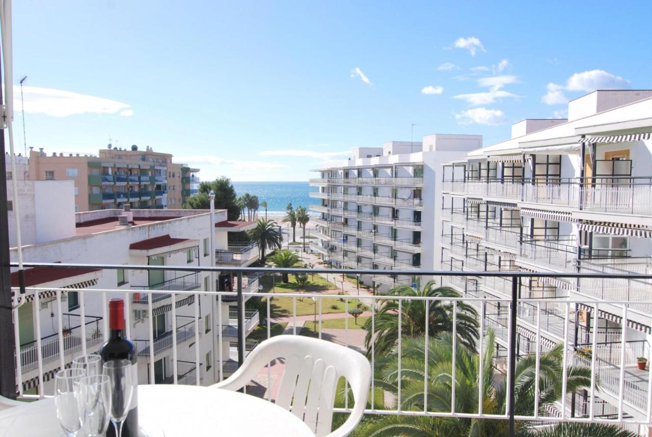 Aries Basic Apartment Salou Bagian luar foto