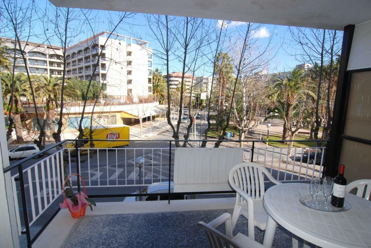 Aries Basic Apartment Salou Bagian luar foto